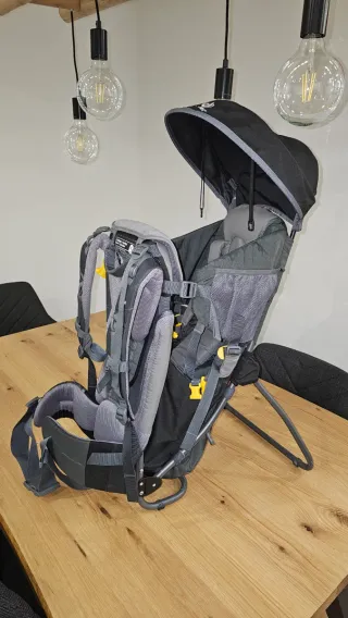 Mochila silla porta bebés Deuter