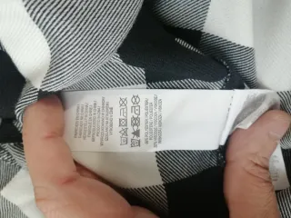 Falda cuadros blanco y negro