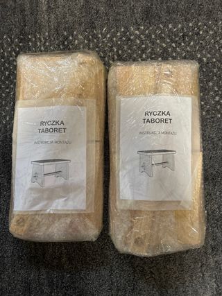 2 Taburetes de madera rústico