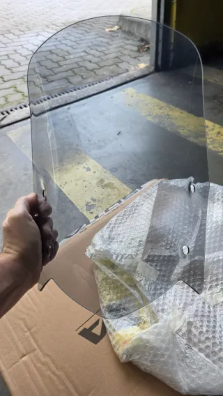 Viseira Isotta Escura Tenere 700 Rally