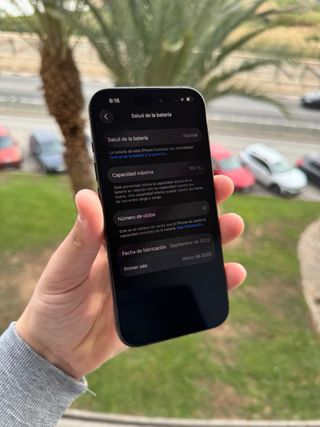 iPhone 15 Pro 256GB - 100% Batería