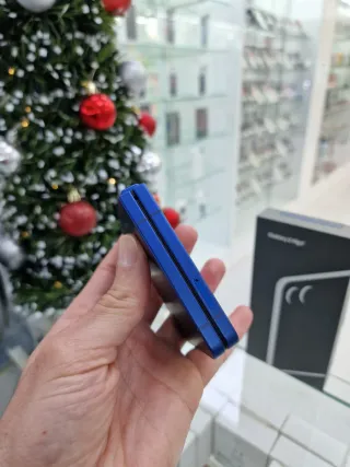 Samsung Z Flip7 256GB Blu