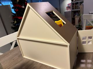 Casita de muñecas con muebles Ikea