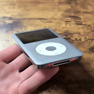 Apple iPod 160GB Plata