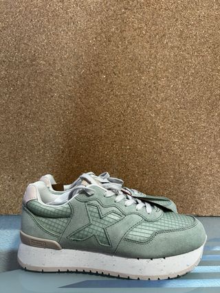 Zapatillas Munich Dash Sky 21 Verde Menta y Rosa