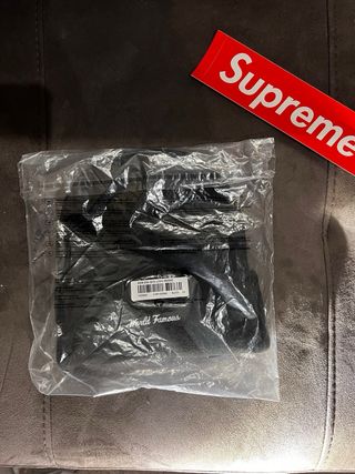 Gorro Supreme New Era Box Logo Negro