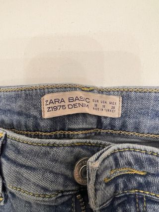Pantalón Zara perlas