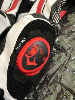 Mono de cuero Beta Racing Talla 52