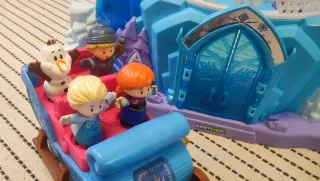 Little People Frozen Castillo de Hielo
