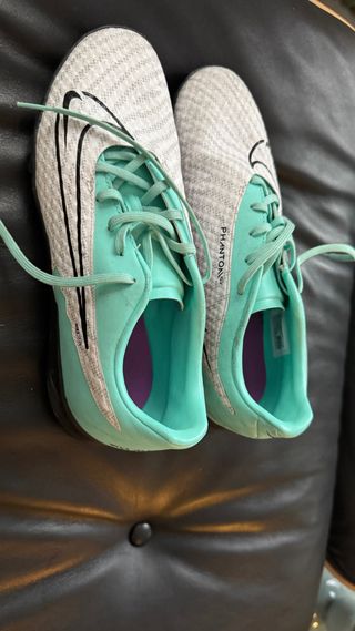 Botas fútbol talla 40 Nike Phantom GT chico/chica