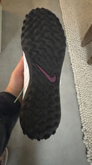 Botas fútbol talla 40 Nike Phantom GT chico/chica