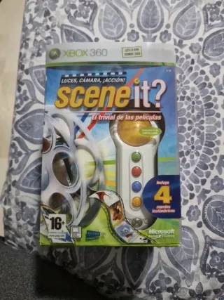 Scene it? Xbox 360 con 4 mandos
