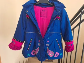 Chaquetón niña T92 azul con bordados