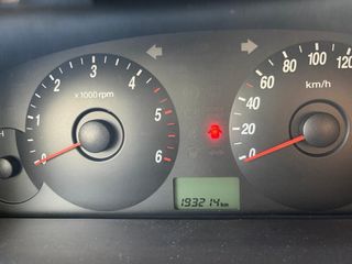 Hyundai Elantra 2004