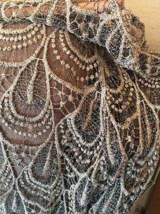 Chaqueta calada hilo oro y plata