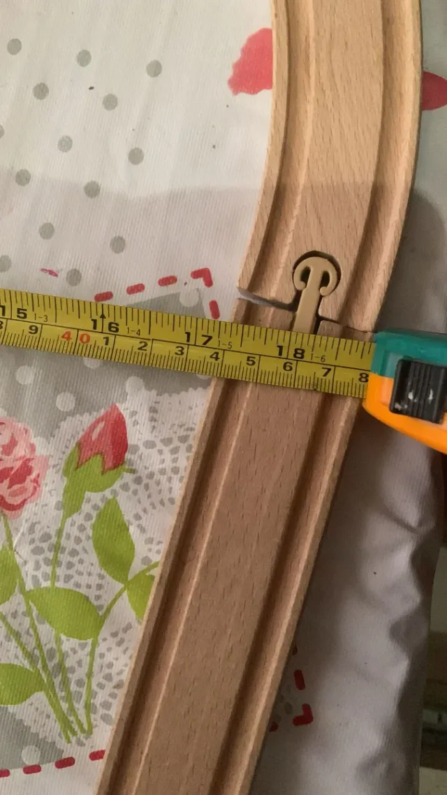 Circuito tren de madera