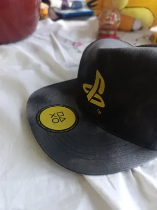 Gorra PlayStation Negra y Gris