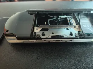 PSP 2000 Slim Negra - Para Piezas