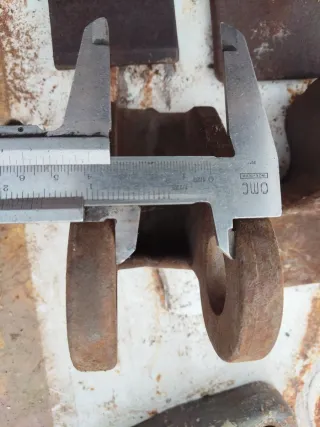 Bisagras y elementos de forja