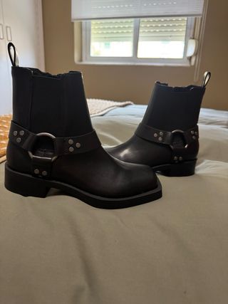 Botas Pull&Bear Talla 35 Negras