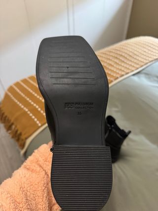 Botas Pull&Bear Talla 35 Negras