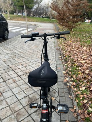 Bicicleta Eléctrica Plegable Negra