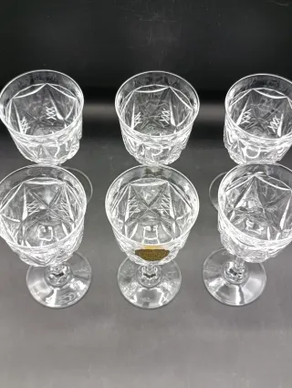 Juego copas vino cristal tallado