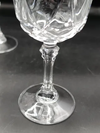 Juego copas vino cristal tallado