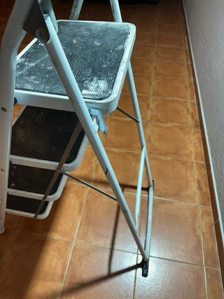 Escalera 4 peldaños Leroy Merlín