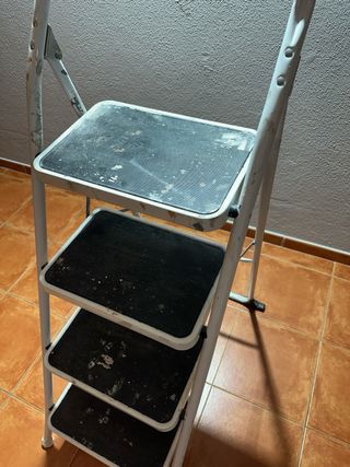 Escalera 4 peldaños Leroy Merlín