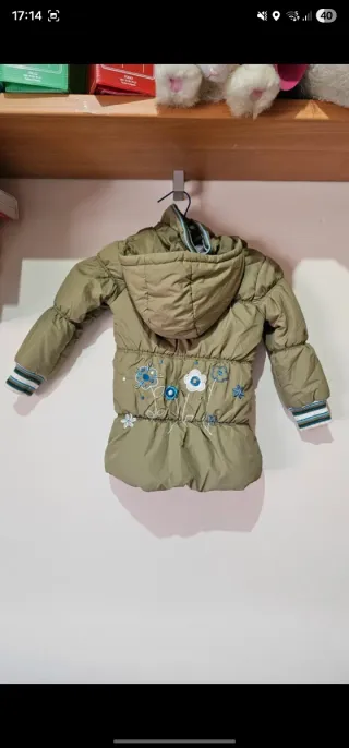 Abrigo acolchado niña