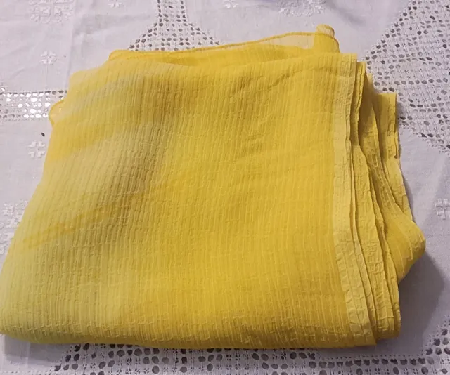 Chal gasa amarillo 178 cm