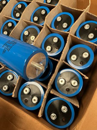 Condensador Sprague 718 DX 100000uF 40VDCt