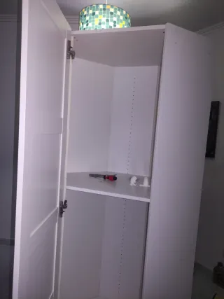 Armario esquinero blanco URGE