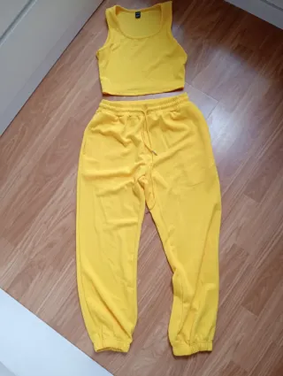 Conjunto SHEIN top y pantalón amarillo