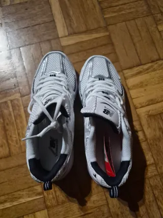 Zapatillas New Balance 530 Plata/Blanco