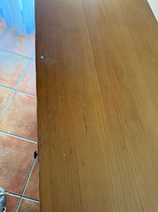 Escritorio de madera de roble