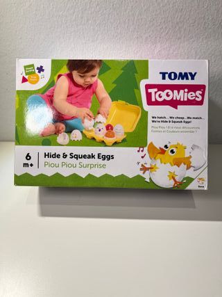 Huevos TOMY Toomies Hide & Squeak