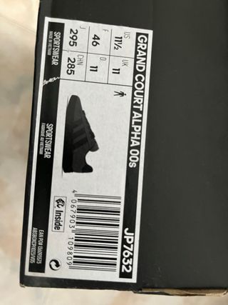 Zapatillas Adidas Negras y Grises