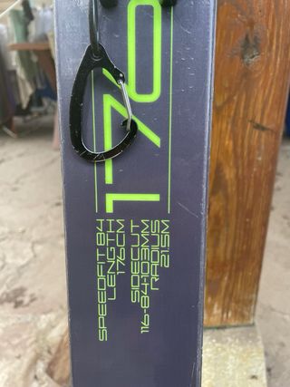 Esquís Dynafit 176cm con fijaciones y pieles