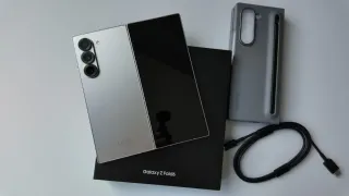 Samsung Galaxy Z Fold 6