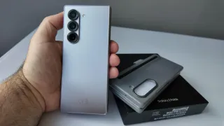 Samsung Galaxy Z Fold 6