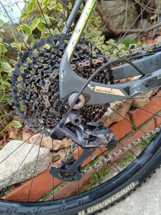 Berria Bravo Équipe – Talla M – Carbono – 10,2 kg