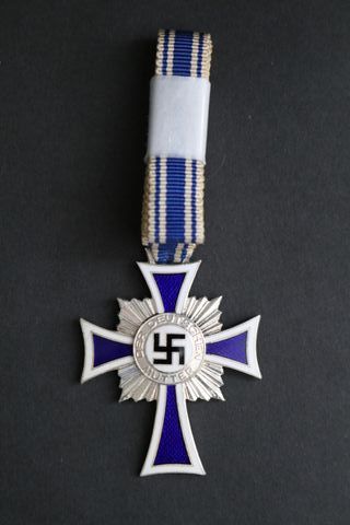 Medalla Cruz Honor de la Madre (plata) Alemania.
