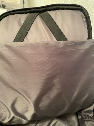 Mochila Antirrobo Trust Azul y Negra