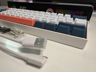 Teclado Mecánico Redragon Fizz 60%