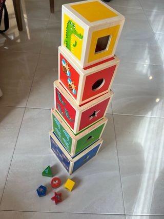Apilables de madera para bebé