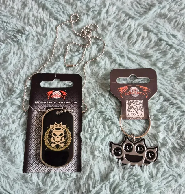 Five Finger Death Punch Pack Colar e Porta-chaves