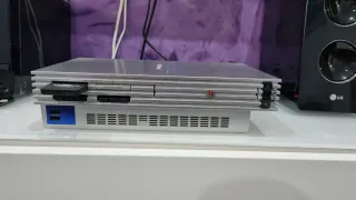 Consola Sony Playstation 2 Plateada