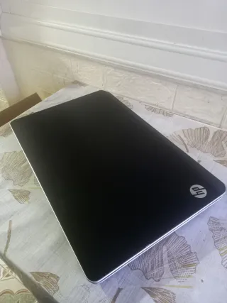 HP Portátil i7  1TB 6GB RAM